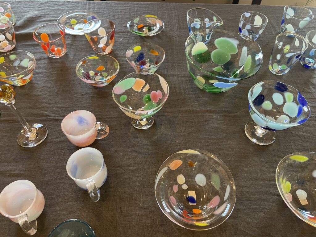 JIKE HAUSで開催の「吹きガラスの世界」企画展の様子4