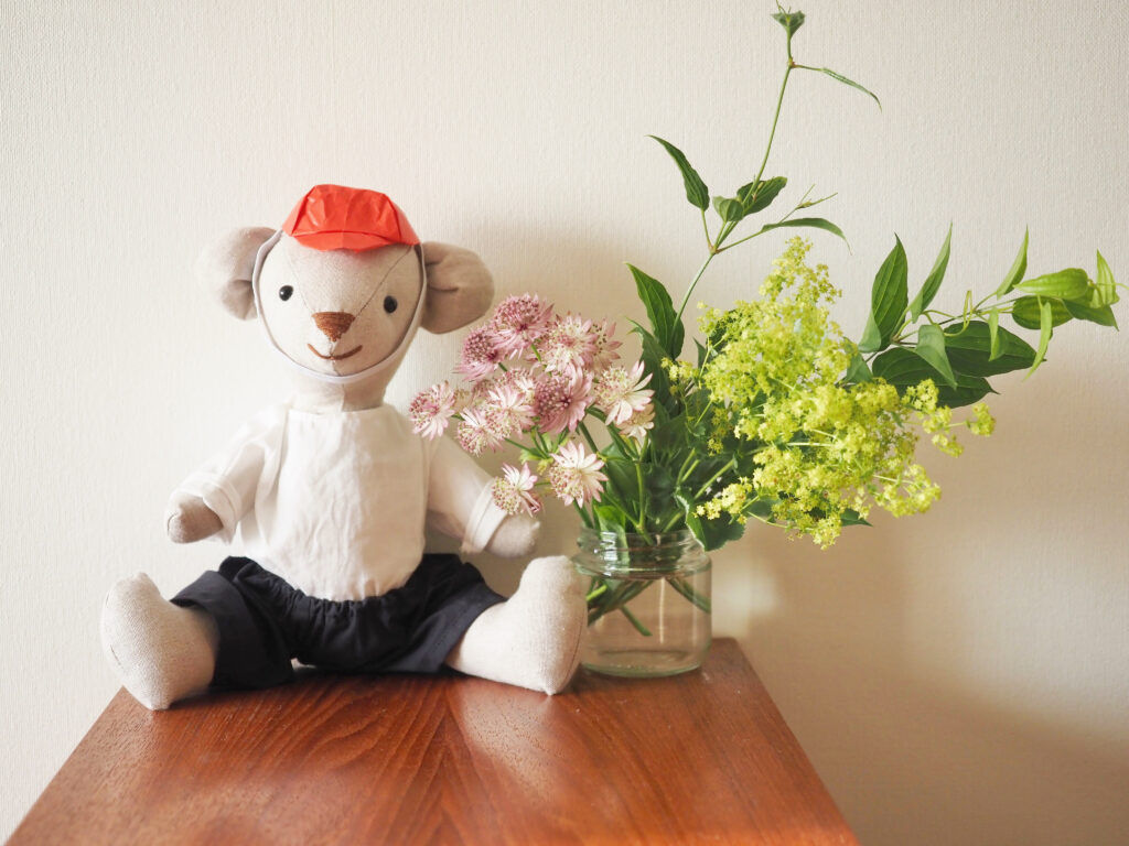 LEE100人隊が作った【CHECK＆STRIPE】「ロンドンくま」運動会バージョン