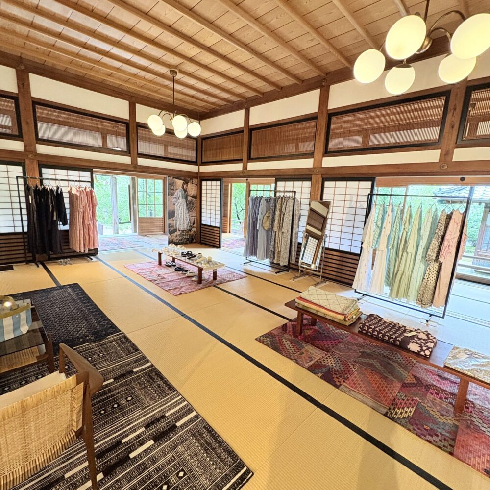 ◇ハッピーです◇ XLARGE×Reebok】LEX - HAPPY (feat. Young Dalu) - YouTube