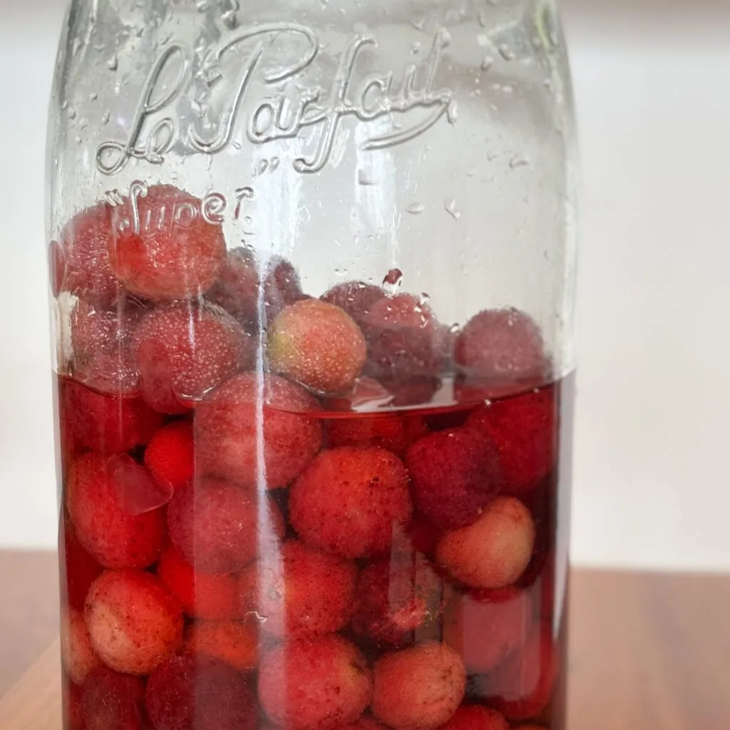 「ヤマモモシロップ」作り　瓶