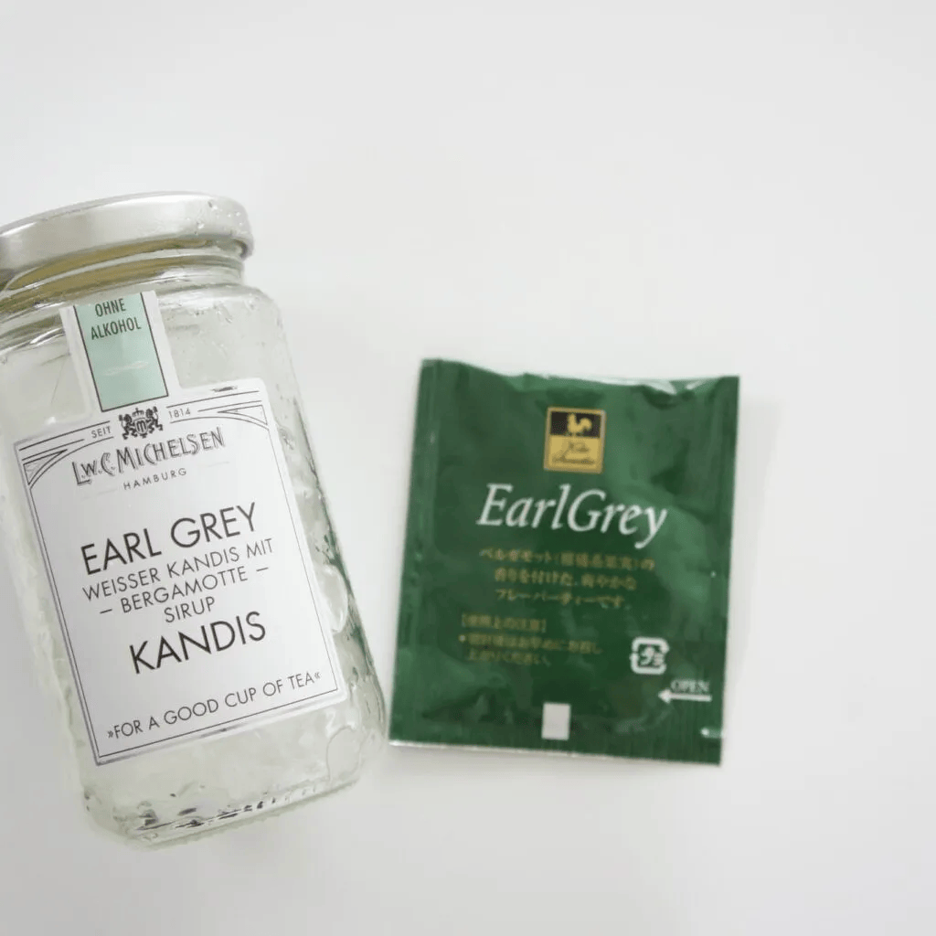 アールグレイ入りの「びわジャム」作り　ティーバッグとKANDIS