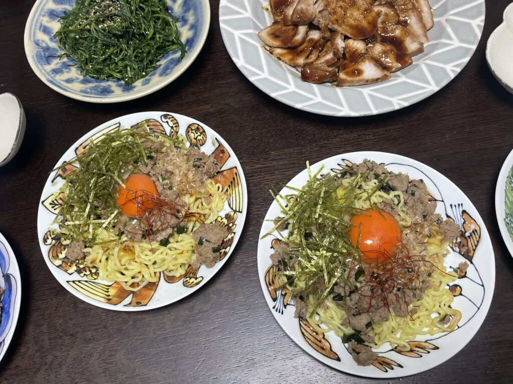 しらいのりこさんのレシピ「レンチン台湾混ぜそば」を40代主婦が作ってみた写真。