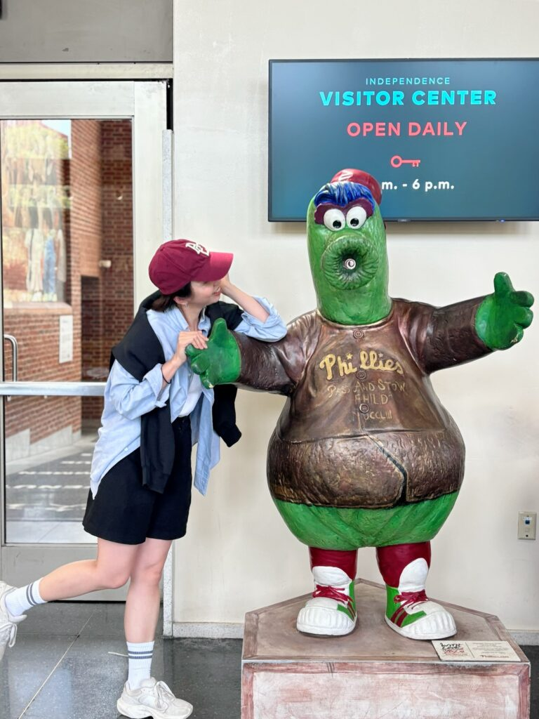 ユニクロ　ショートパンツのコーデ　ライター川口ゆかりさん