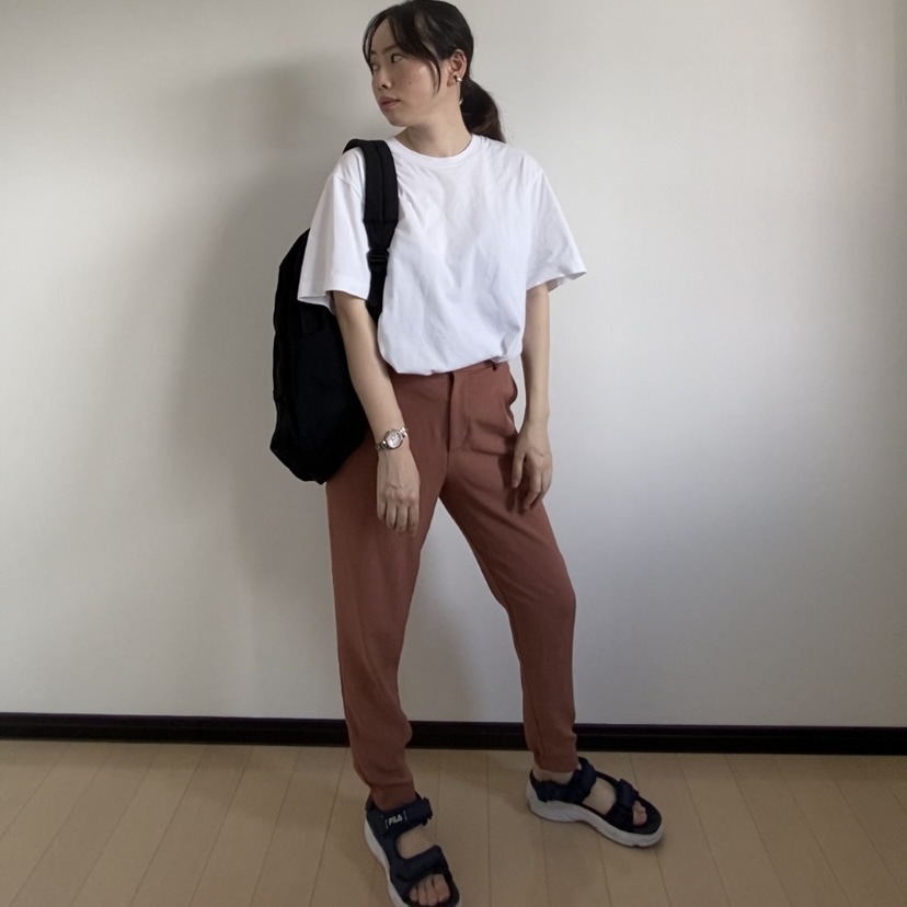 ユニクロ　リュック　サンダル