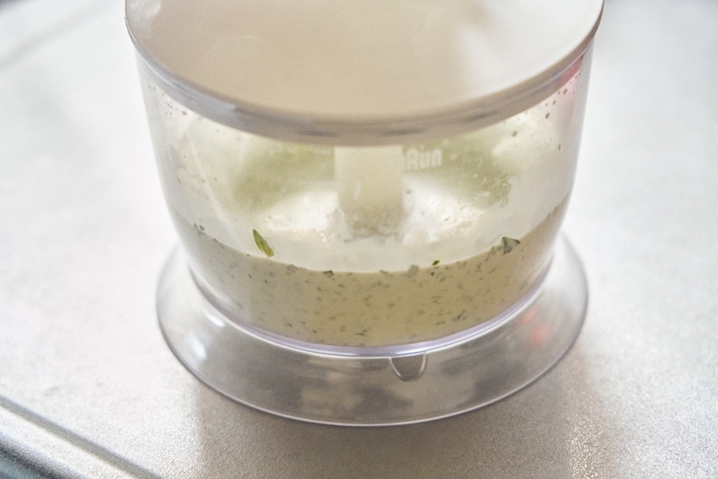 今井真実さん　アイスクリームにオリーブオイル、バジル