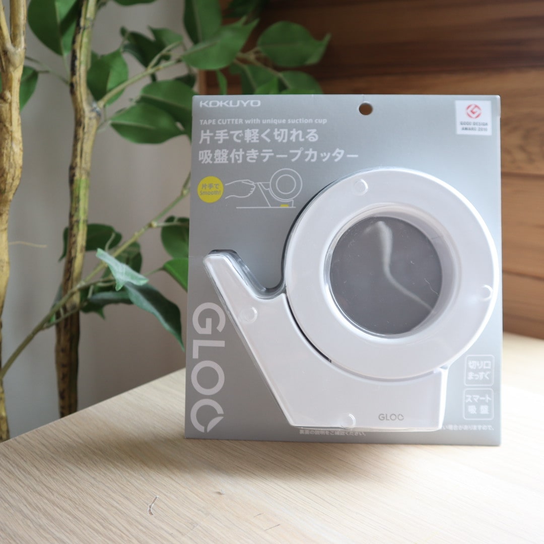 KOKUYO
片手で軽く切れる吸盤付きテープカッター