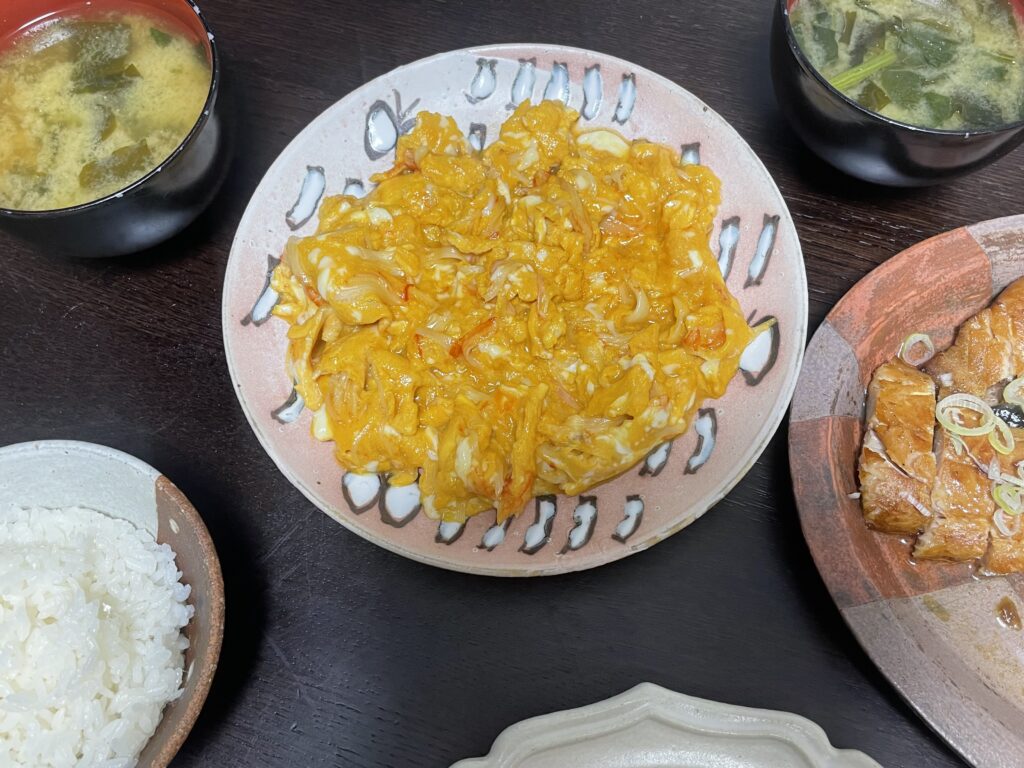 ワタナベマキさんレシピ「カニ玉風」を40代主婦が作ってみた写真。