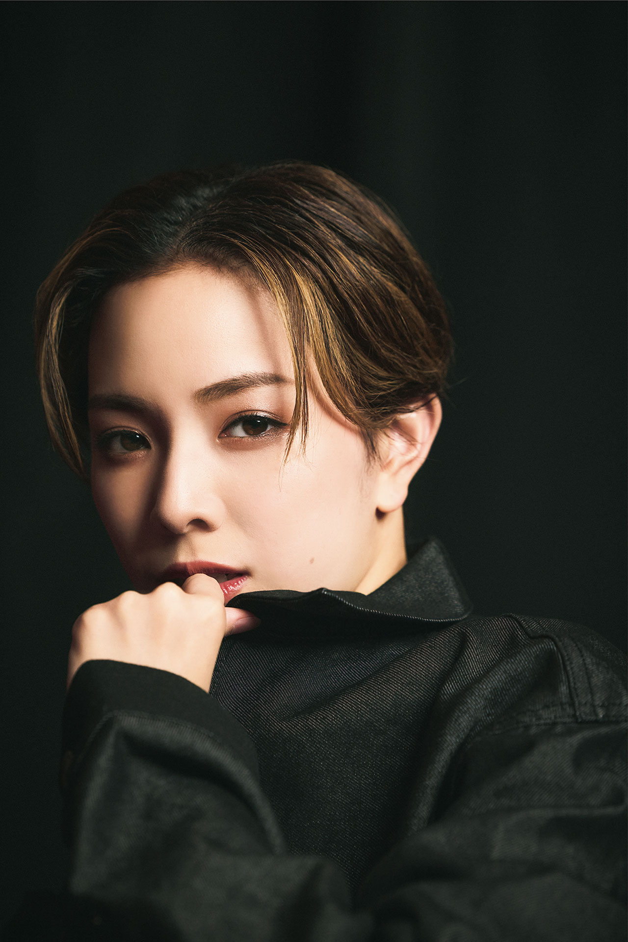 写真：ココロの景色・宝塚歌劇団雪組華世 京さん