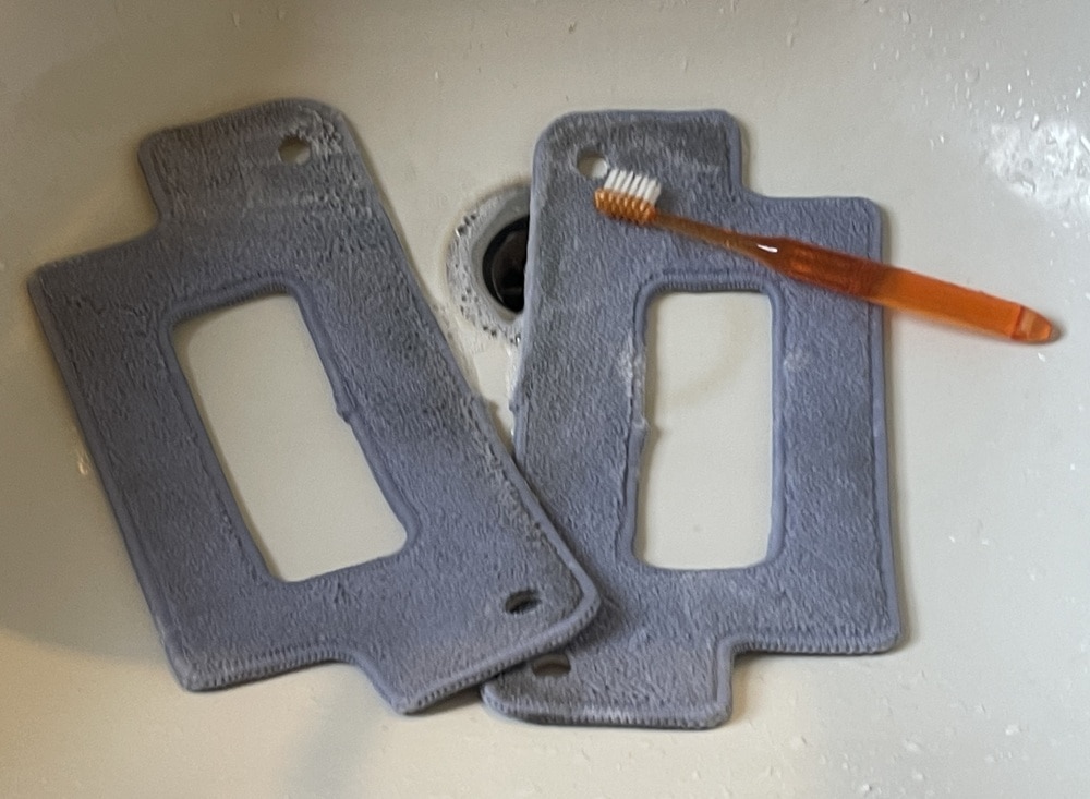 神原サリーさんが紹介する自動窓掃除機ロボット「HOBOT S7 PRO」クリーニングクロスの洗い方