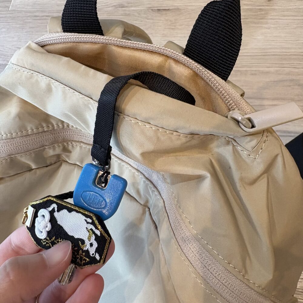 emmi eco 撥水ギャザーボディーバックパック バックパック