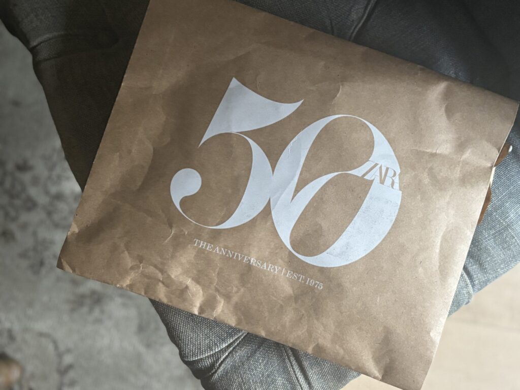 ZARAのショッパー