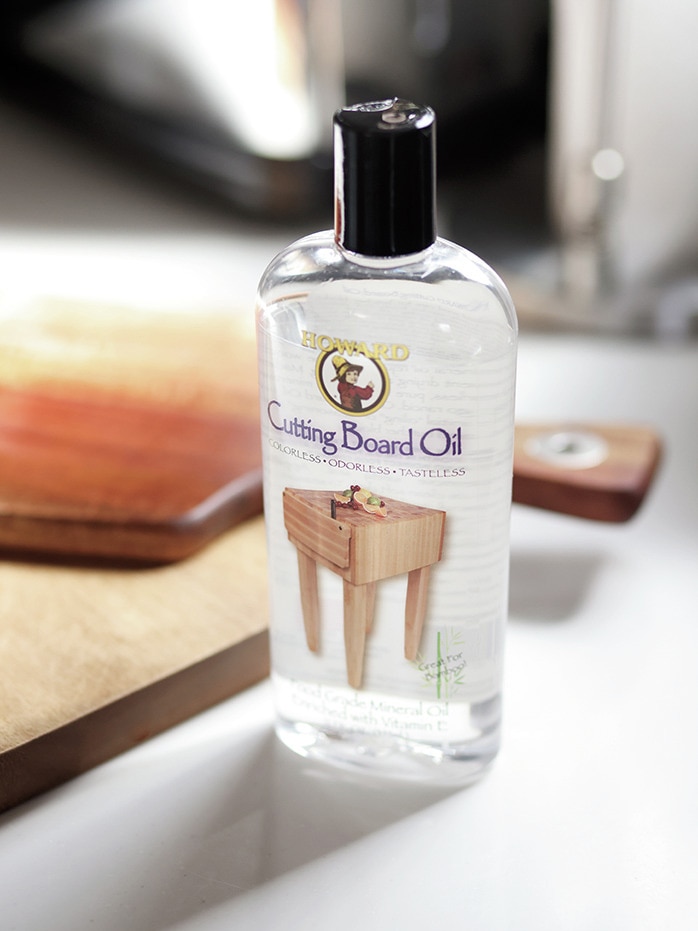 内田彩仍さんのハワードのカッティングボード用のオイル