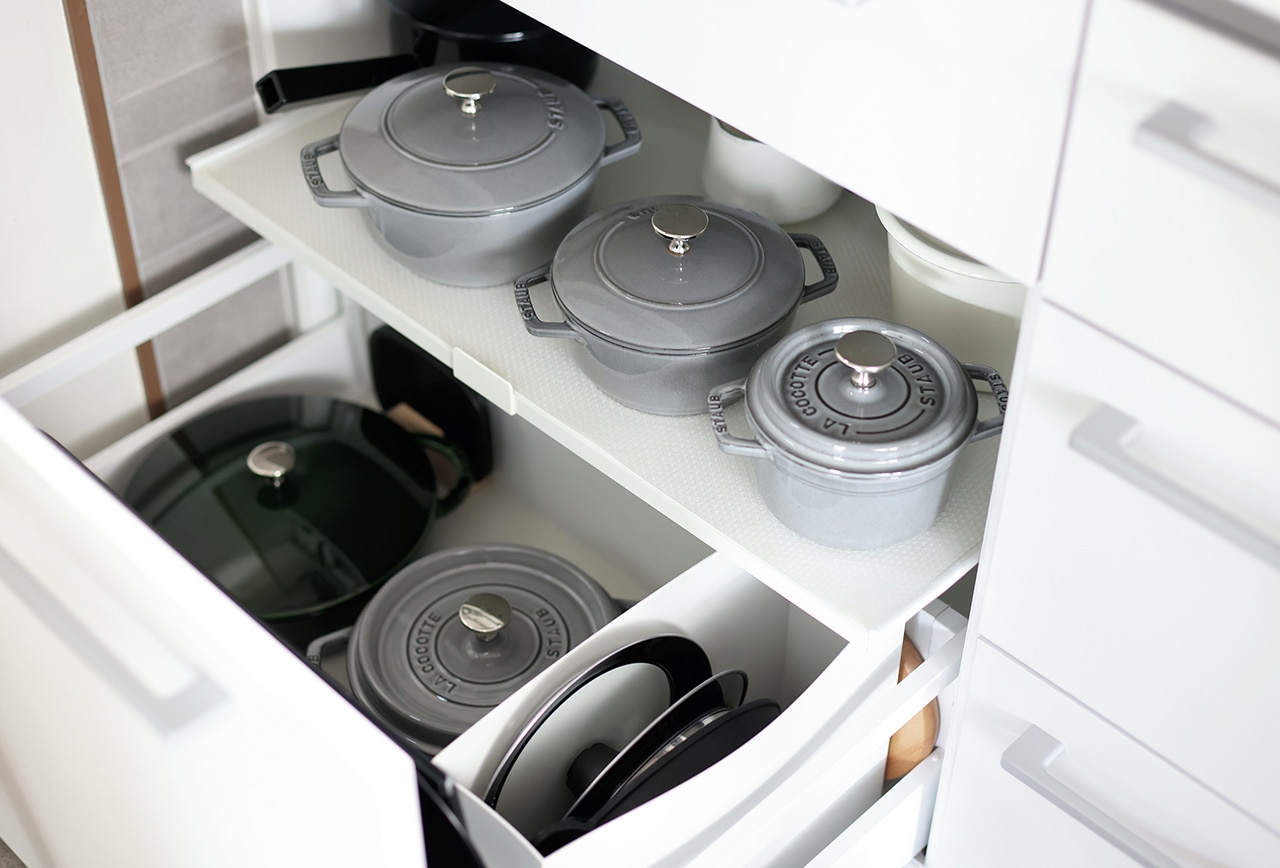 内田彩仍さんのストウブの鍋