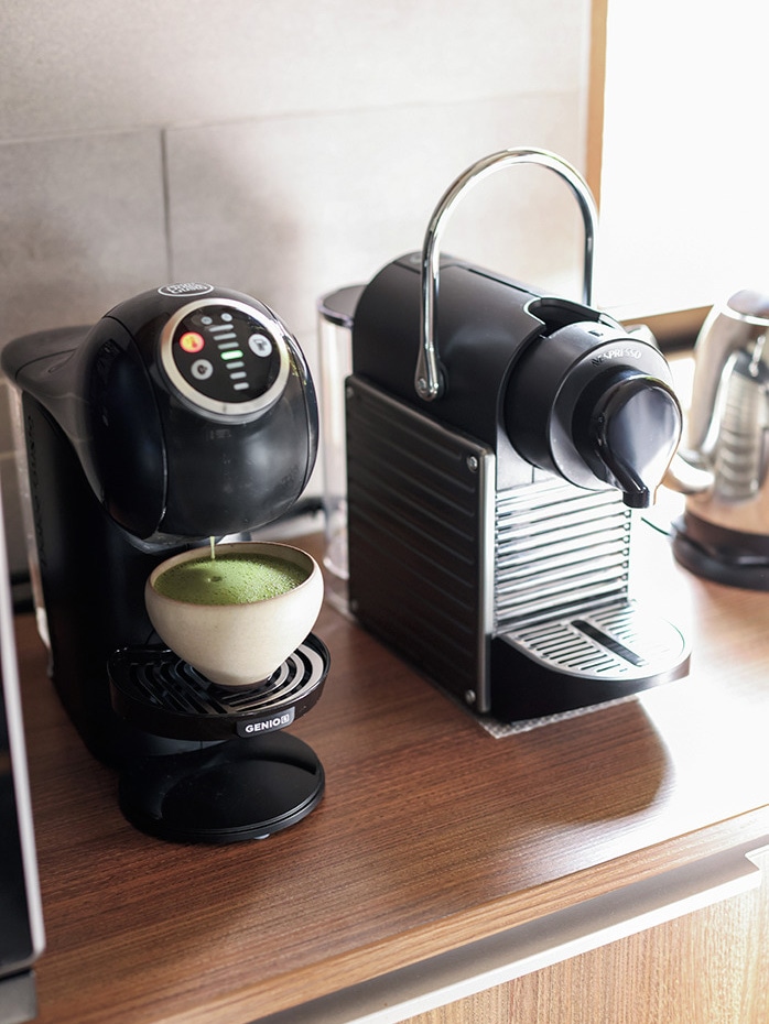 内田彩仍さんのネスプレッソのカプセル式コーヒーメーカー　ドルチェ グスト