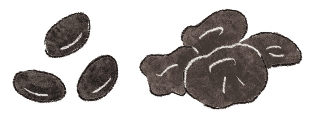 黒豆、黒きくらげ