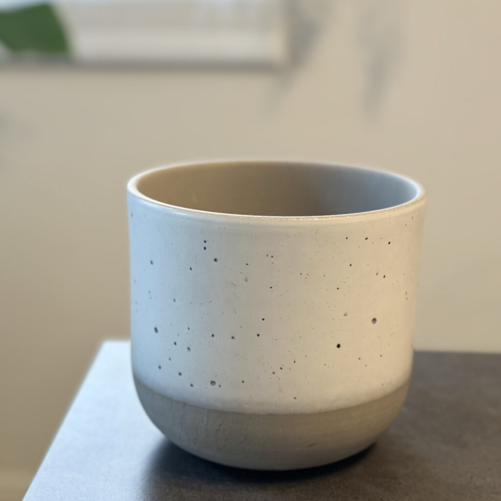 IKEA（イケア）の鉢カバー