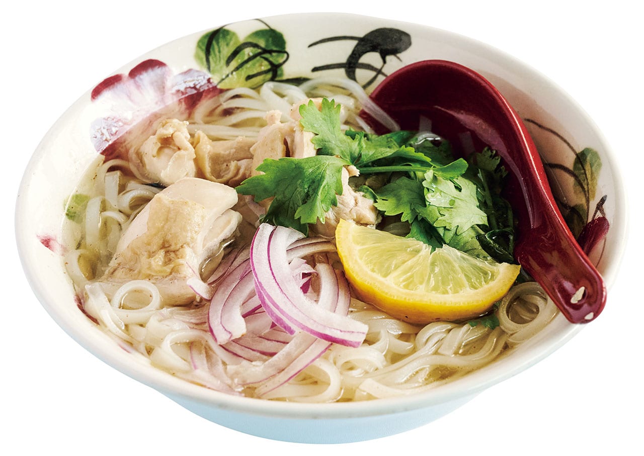 スパイスを加えるとより本場感に！「鶏肉のフォー」レシピ／近藤幸子さん