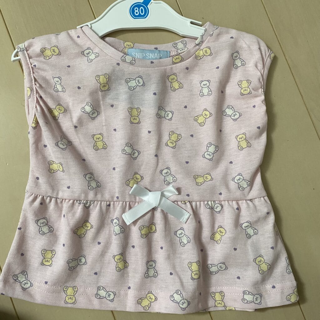 西松屋　子供服　シャツ