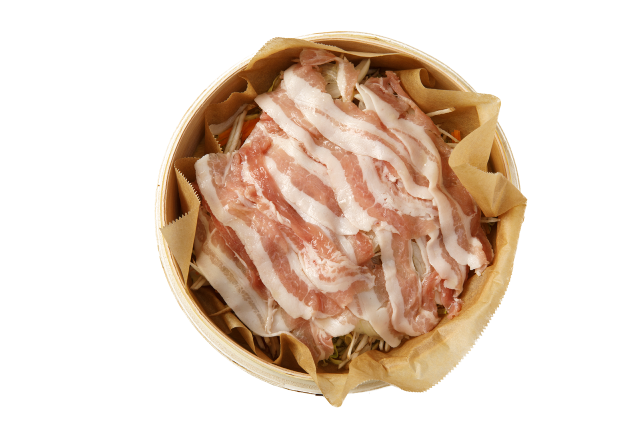 千切り野菜の豚肉蒸しを蒸す前