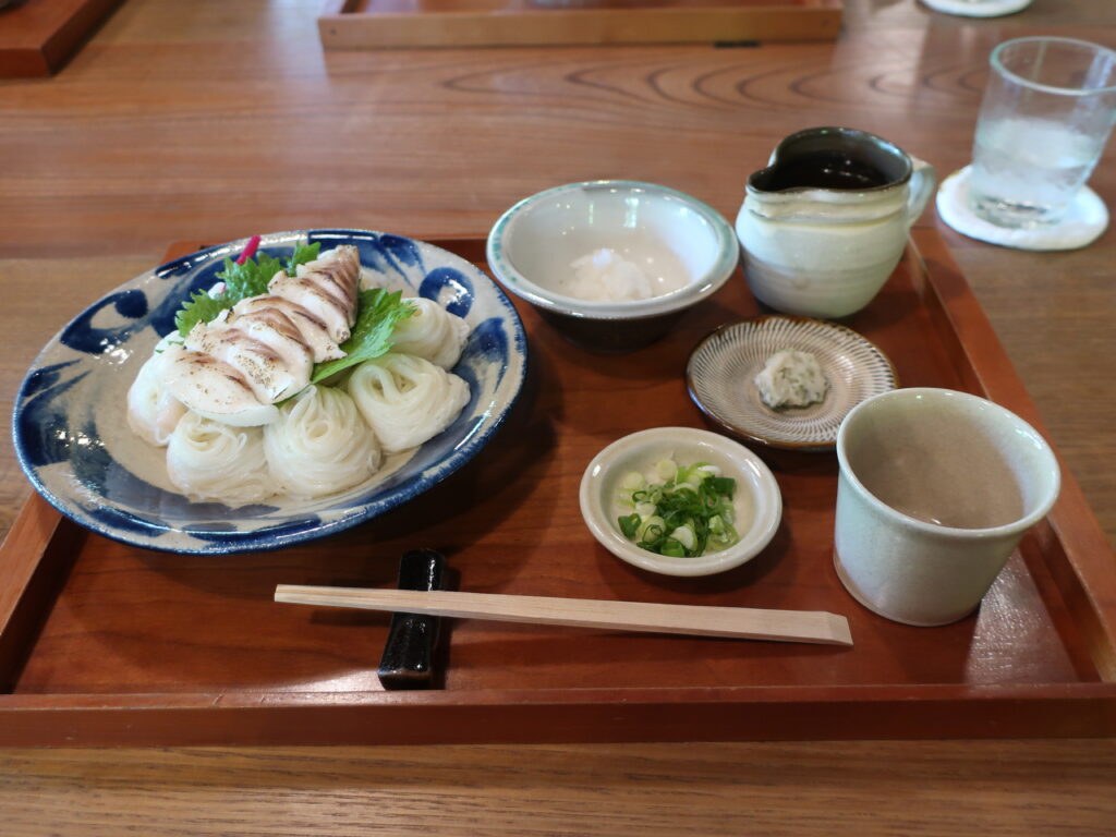 手仕事喫茶 御座候 書写山麓店　そうめん