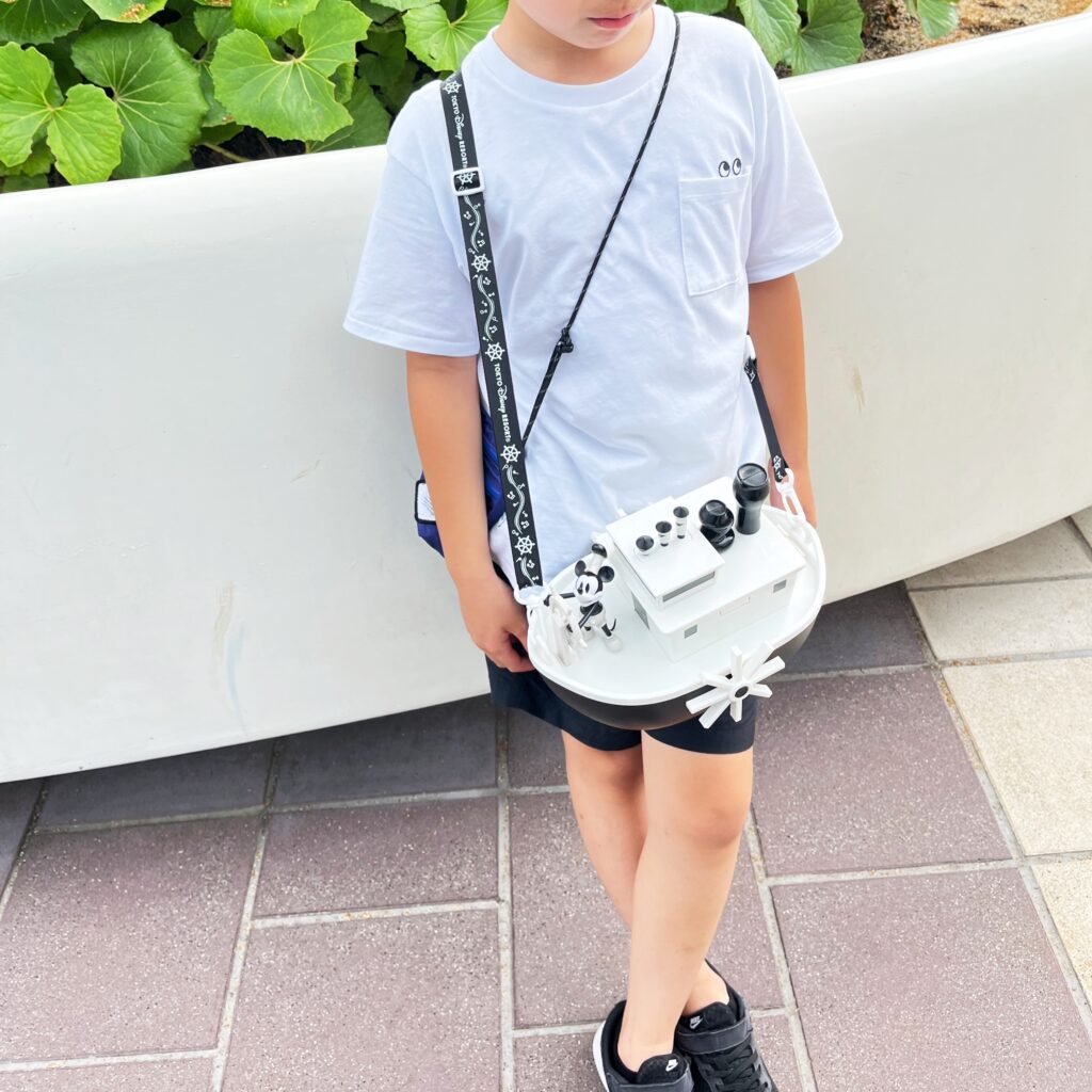 ディズニーランド 夏休み ミセスグリーンアップル