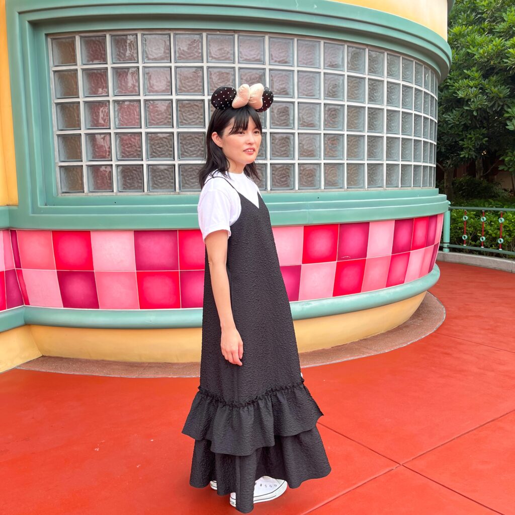 ディズニーランド 夏休み コーデ