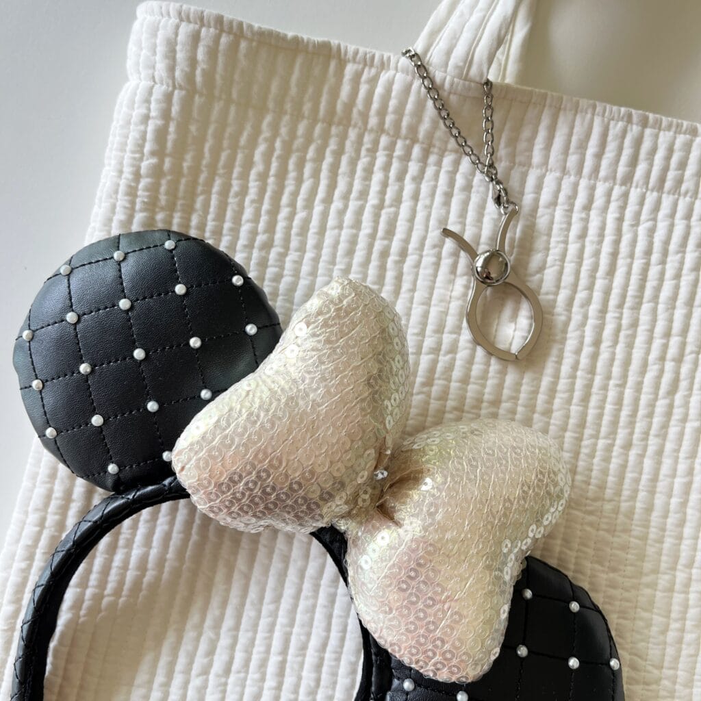 ディズニーランド 夏休み カチューシャ