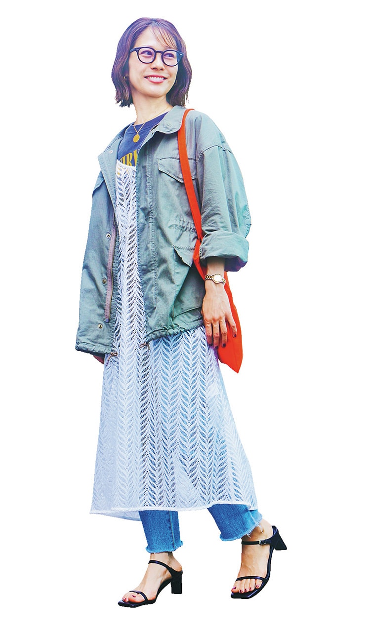 LEEキャラクター 冨岡明日美さんのワンピースコーデ