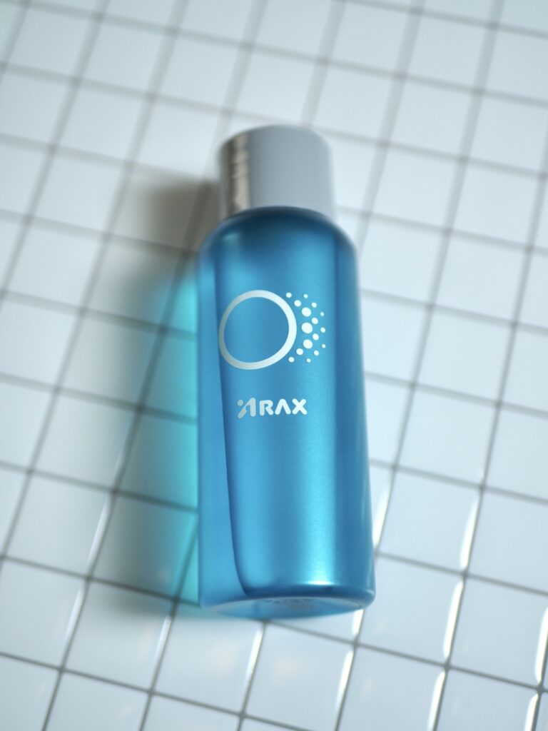 薬用制汗剤「アセニフタ」ボトル