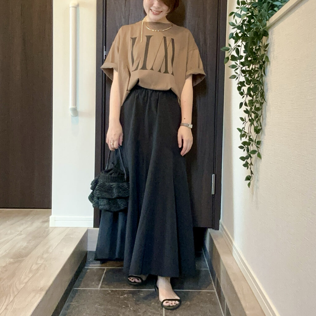 pual ce cin(ピュアルセシン)リバースロゴTシャツ