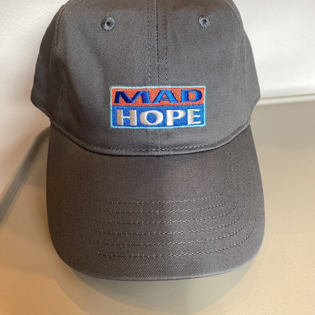 キャップ “MAD HOPE” ハイ
