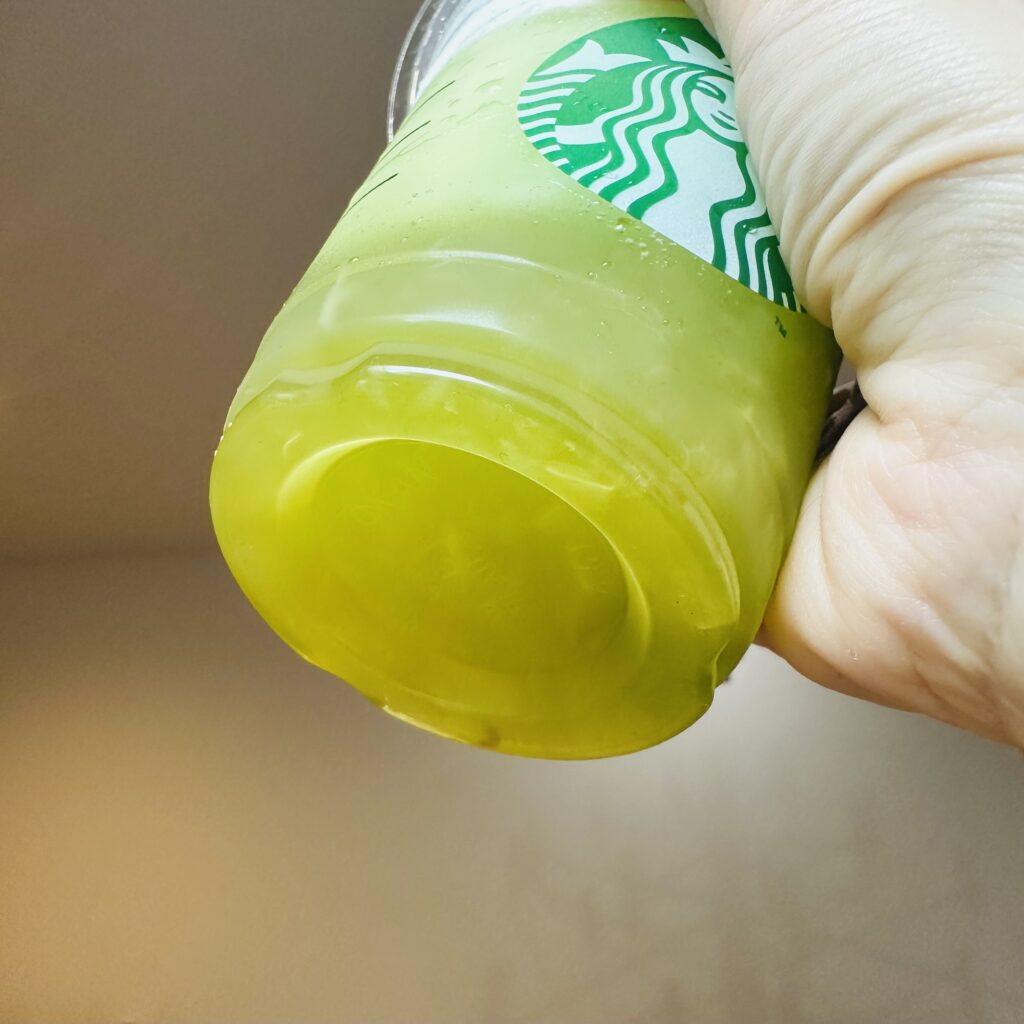 スターバックス　グランマスカットフラペチーノ　2025夏