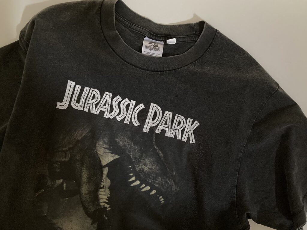 40代女性と息子が兼用しているGUのTシャツの紹介