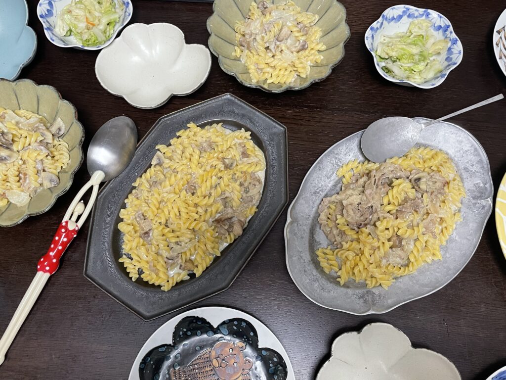 今井亮さんの「エンタ麺」レシピ「ビーフストロガノフ風パスタ」を40代主婦が作ってみた写真【その2】