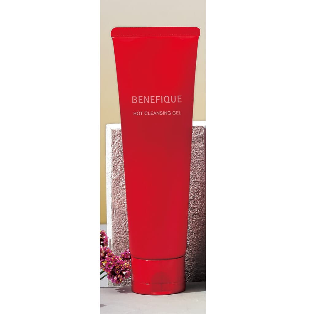 ベネフィーク
ホットクレンジングジェル　150g￥3960／資生堂