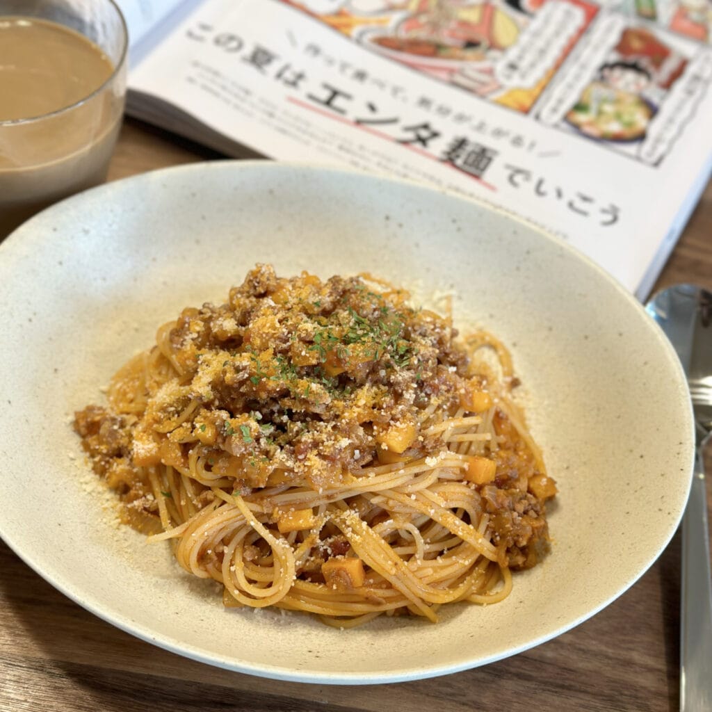 LEE8•9月号 | エンタ麺特集 ワンパンボロネーゼ