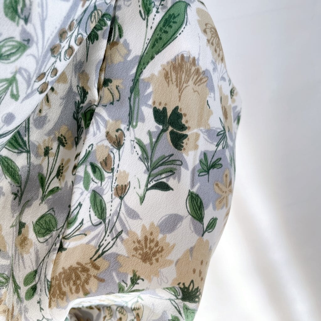 アーバンリサーチドアーズ　花柄パンツ　リンクコーデ