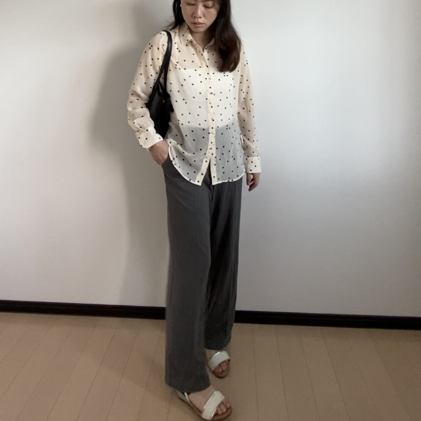 ユニクロ　シャツ　ブラトップ