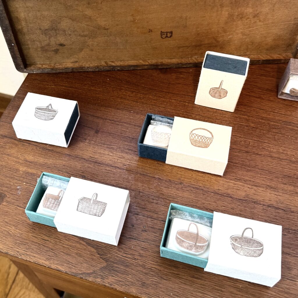 消しゴムハンコ作家 ツバメ舎 作品