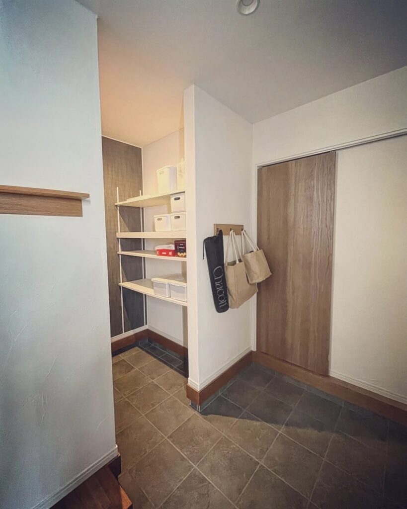 玄関 納戸 収納