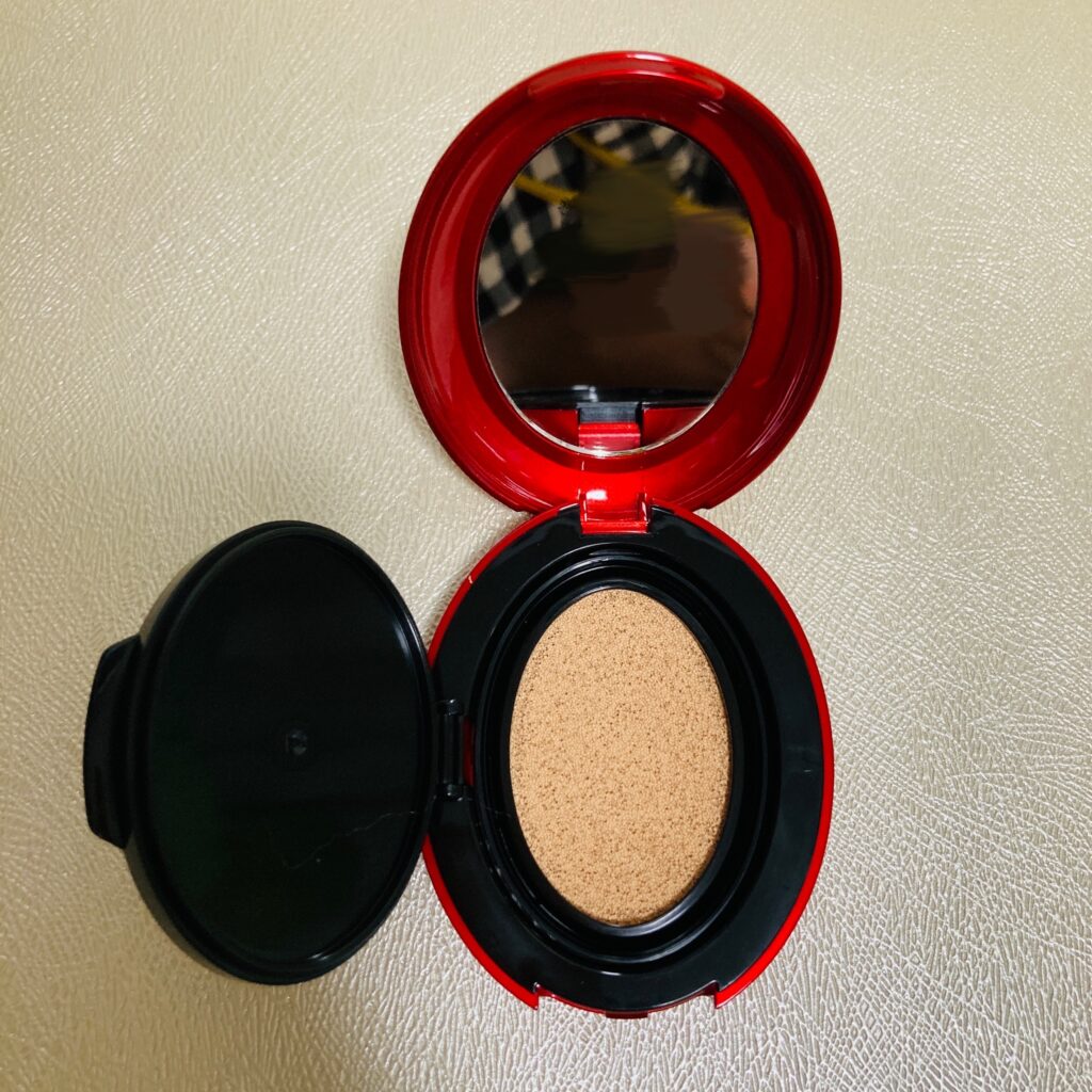 TIRTIR　マスクフィットレッドクッション　ファンデーション