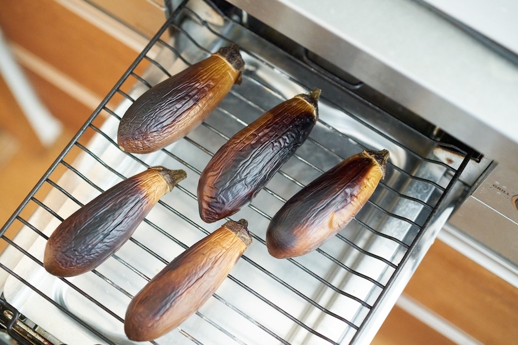 榎本美沙さん　丸ごと焼きなす