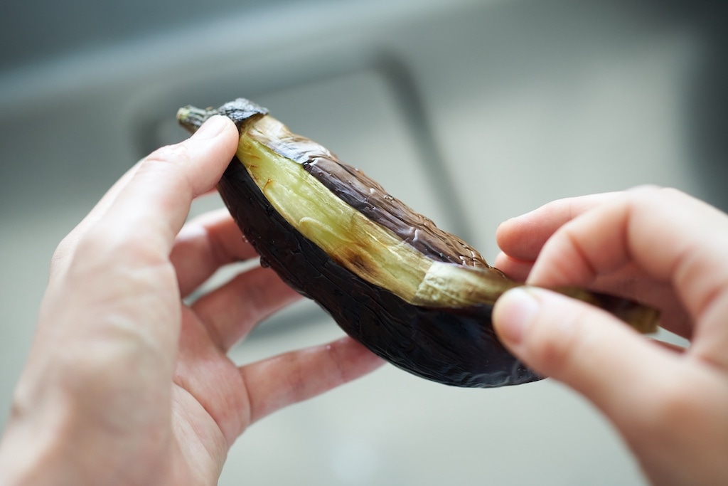 榎本美沙さん　丸ごと焼きなす