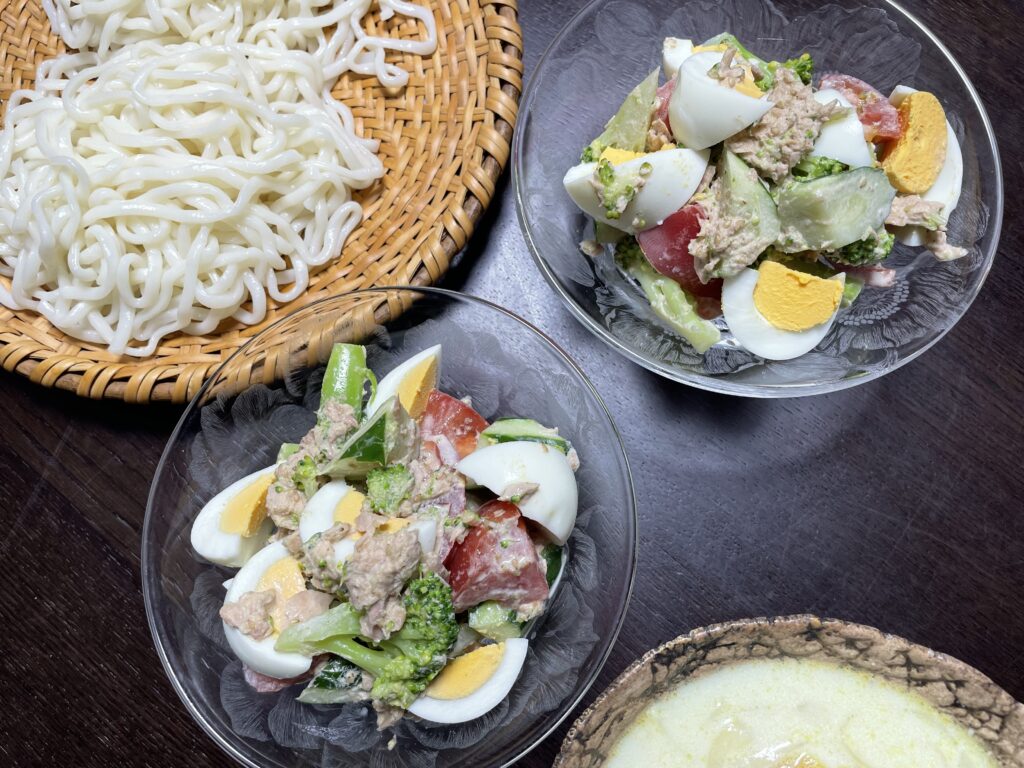 山本ゆりさんレシピ「ブロッコリとゆで卵の和風ツナマヨサラダ」を40代主婦が作ってみた写真