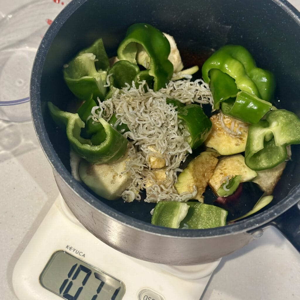 なす、ピーマン、じゃこのしょうゆ煮