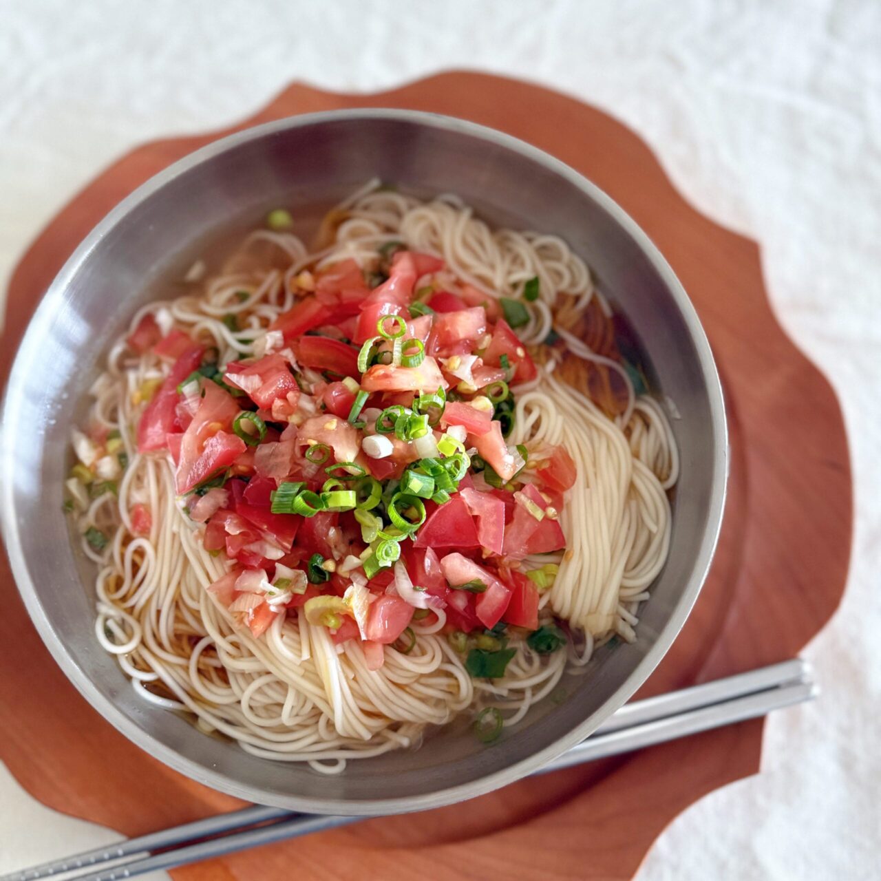 アレンジそうめん　簡単そうめんレシピ　梅酢トマト