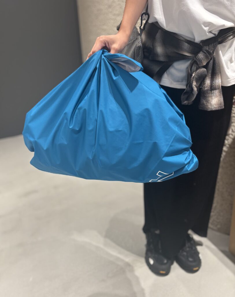 THE NORTH FACE 丸の内 店舗限定の風呂敷