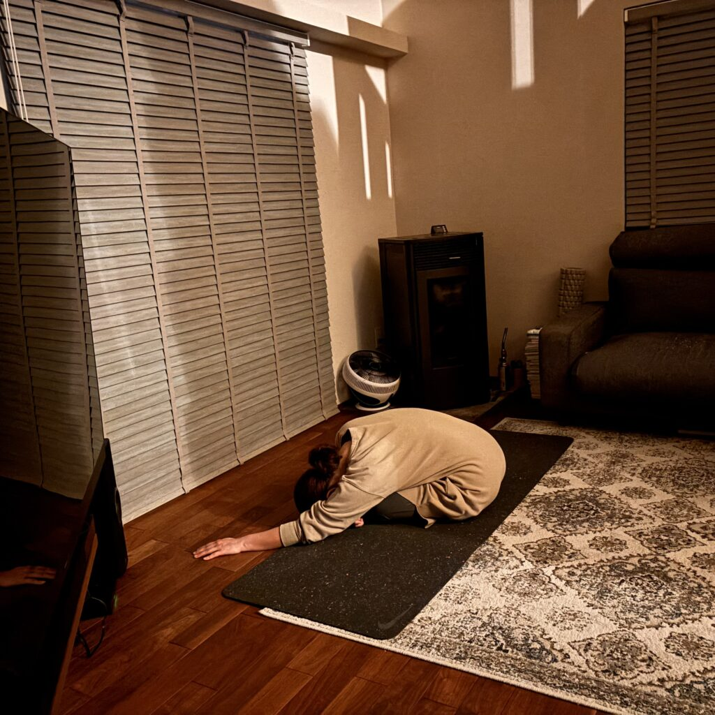 おうちヨガの様子２