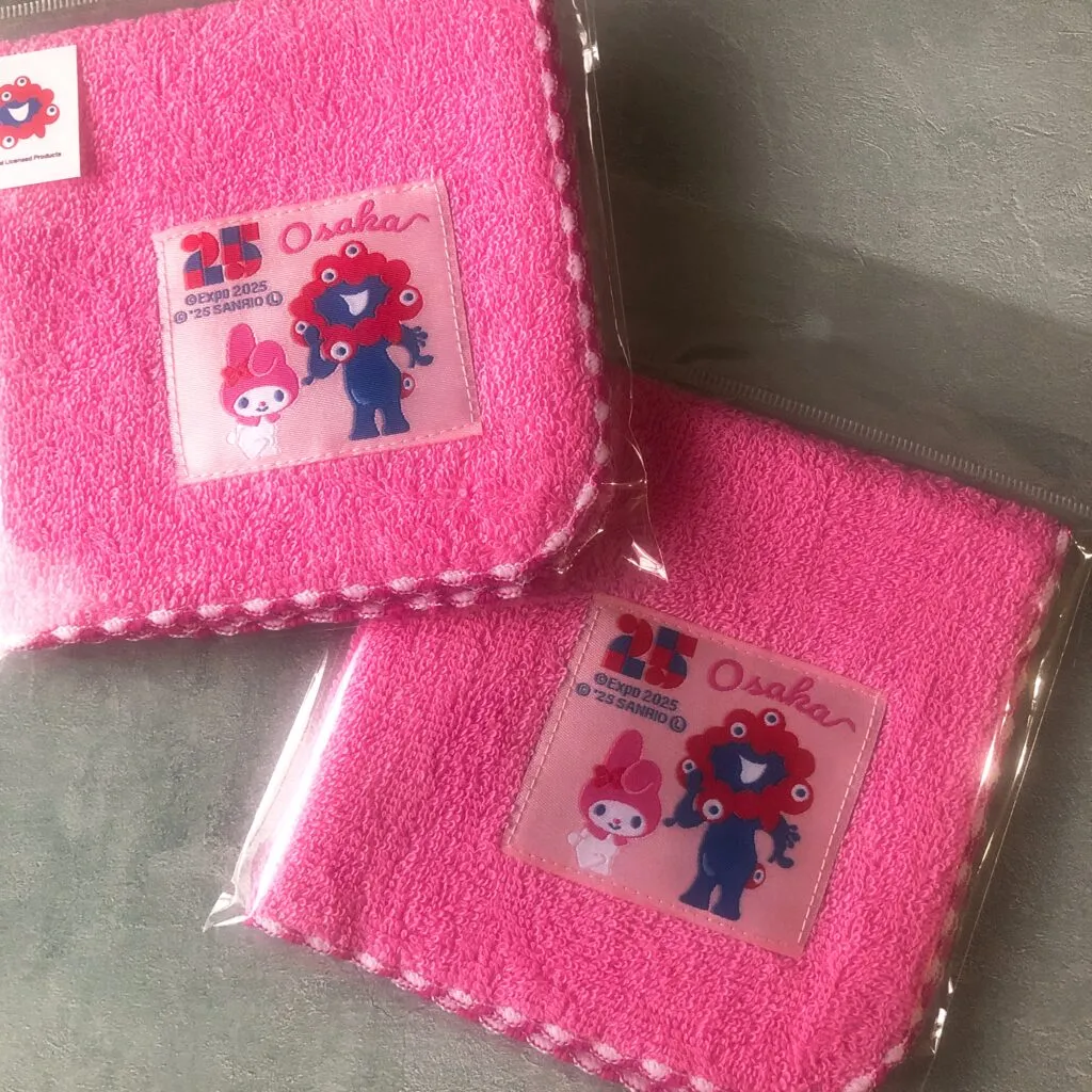 ミャクミャク サンリオ（マイメロディ）タオルハンカチ