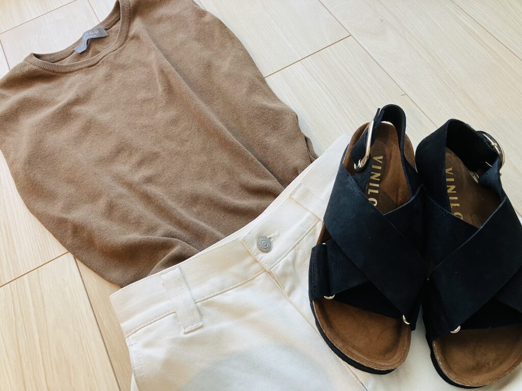 VINILO
コーディネート
パンツスタイル